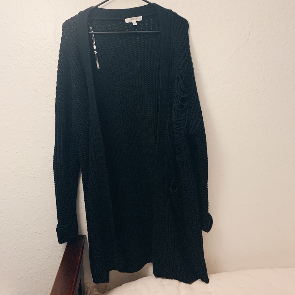 **SOLD 🚫🚫Cute oversized knit cardigan